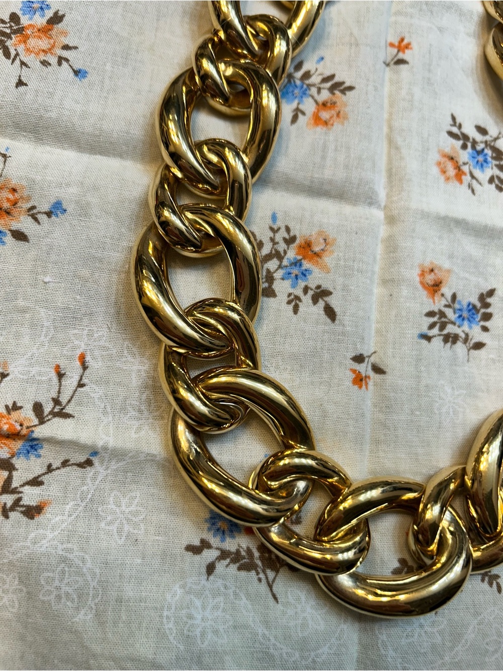 80s style Gold-Tone Chunky Chain Necklace - Monet, Anne Klein style - Picture 2 of 4